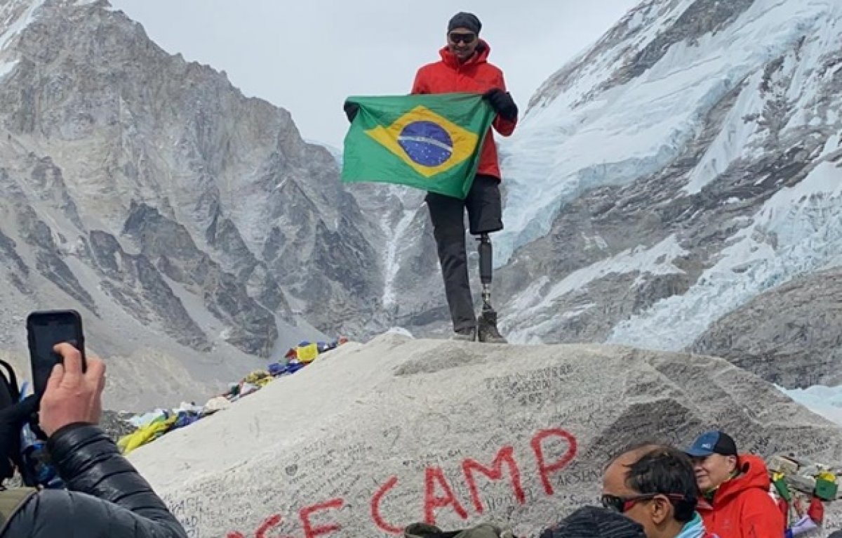 Goiano O Primeiro Sul Americano Amputado A Chegar Ao Monte Everest