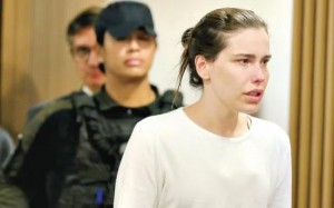 Advogada acusada de envenenar ex-sogro e avó do ex-namorado é condenada por perseguição