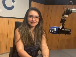 Órfãos de vítimas de feminicídio podem solicitar benefício pago pelo INSS
