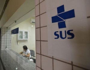 Encaminhamento para outras cidades segue critérios da rede pública de saúde