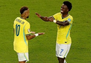 Comércio comemora alta nas vendas de camisas da Seleção